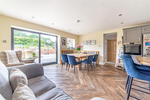 4 bedroom detached house for sale, 2 Kirkley Park, Ponteland NE20