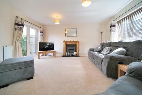 3 bedroom semi-detached house for sale, Manston Close, Melksham SN12