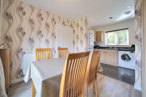 3 bedroom semi-detached house for sale, Manston Close, Melksham SN12