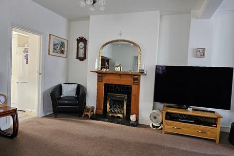 2 bedroom end of terrace house for sale, Railway Terrace, Dinas Powys