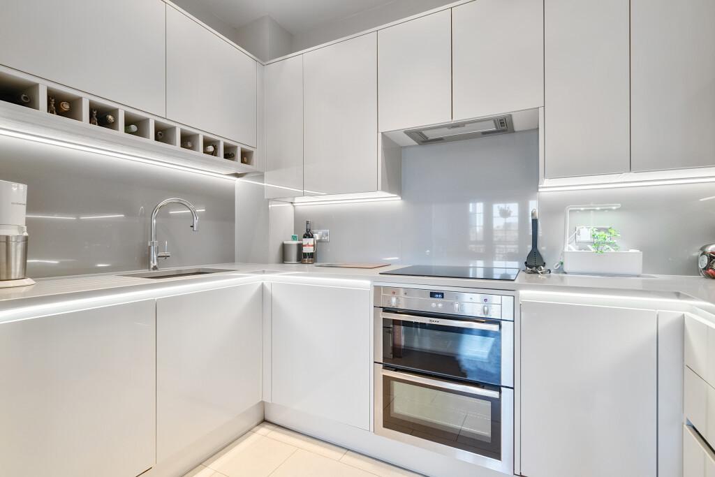Apartment in Reading, Katesgrove, Coley - View 3