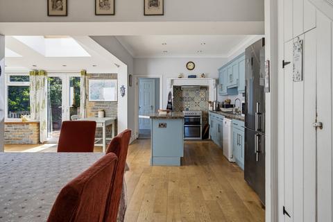 5 bedroom end of terrace house for sale, Gwydr Place, Loughor, SA4