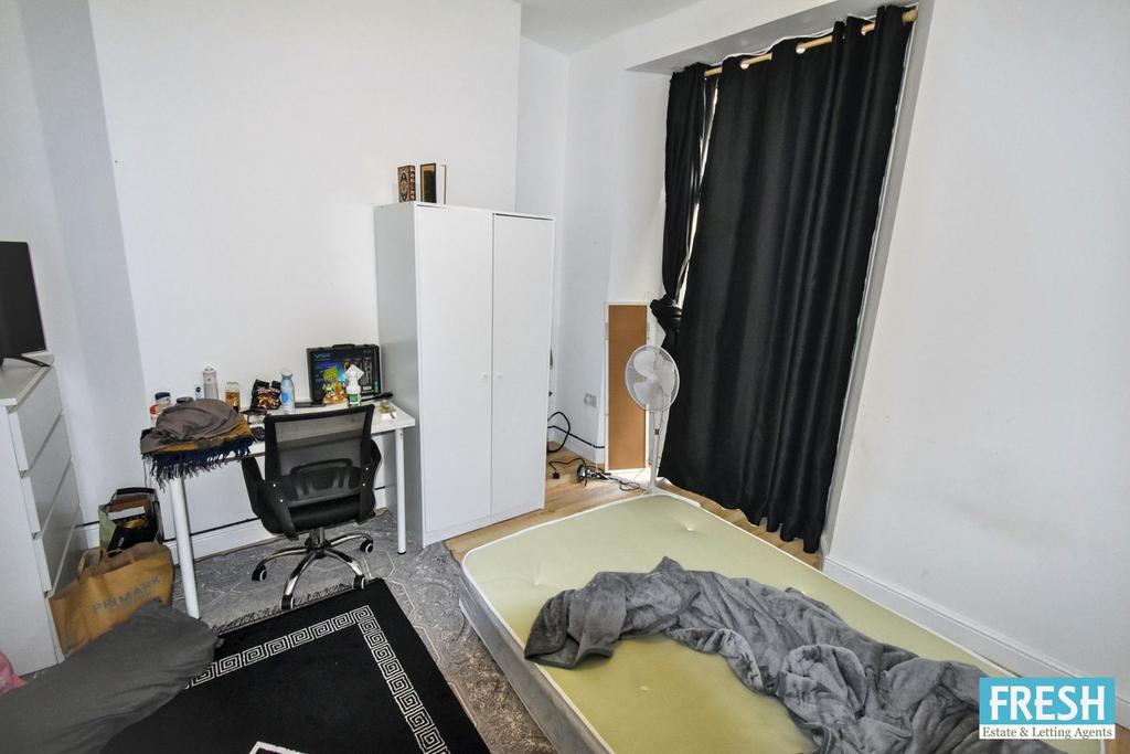 House in Swansea - View 4