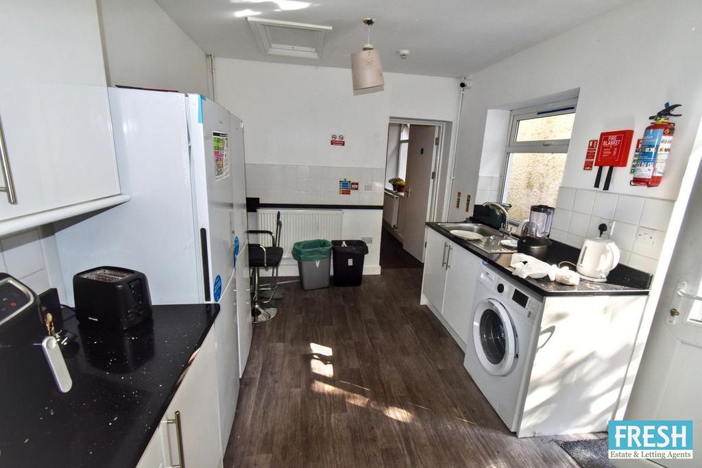 House in Swansea - View 5
