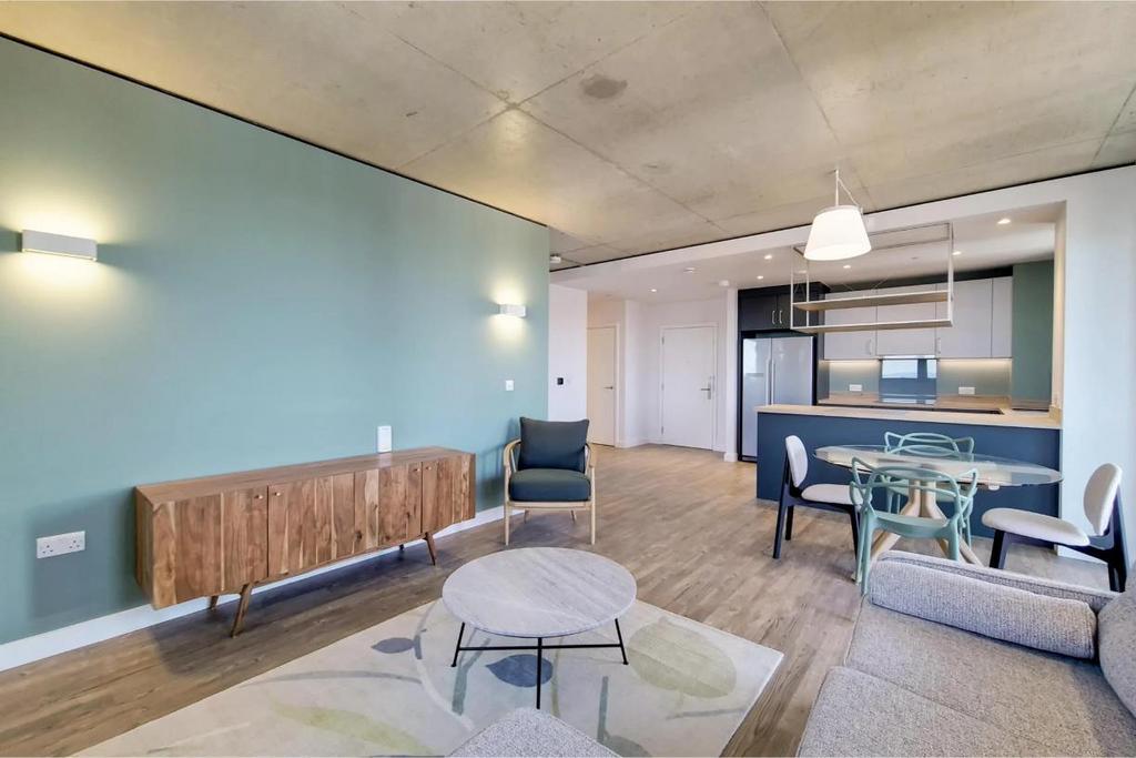 Apartment in Wembley - View 2