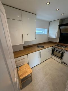 undefined, Selhurst Road, London, SE25