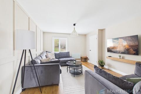 3 bedroom semi-detached house for sale, Penair View