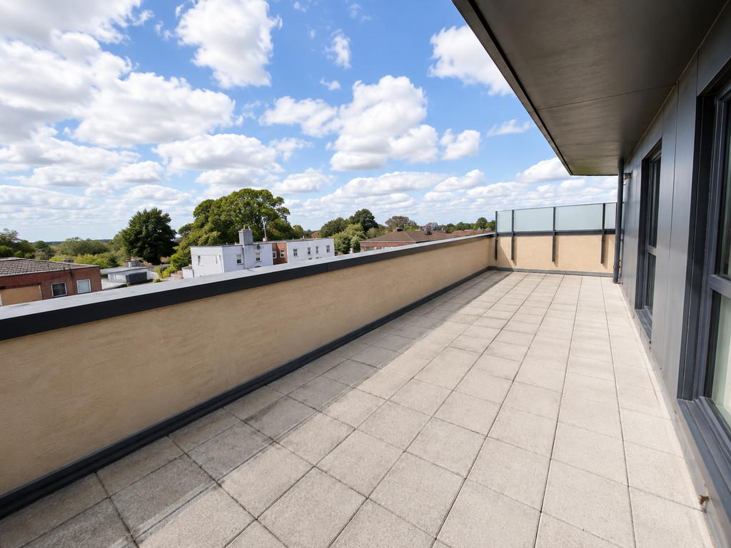 Apartment in Cambridge - View 4