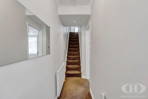 3 bedroom terraced house for sale, Queens Road, Southall