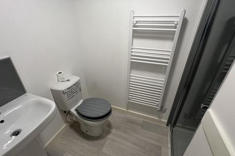 2 bedroom flat to rent, Brewery House, Bay Tree Hill