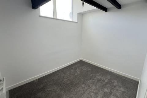 2 bedroom flat to rent, Brewery House, Bay Tree Hill