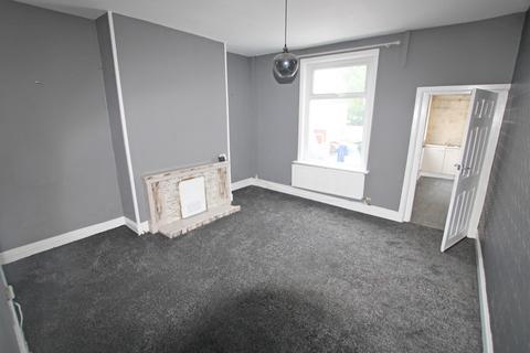2 bedroom terraced house to rent, Alma Street, Bacup