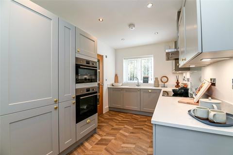 4 bedroom detached house for sale, Danes Park, New Milton, Hampshire, BH25
