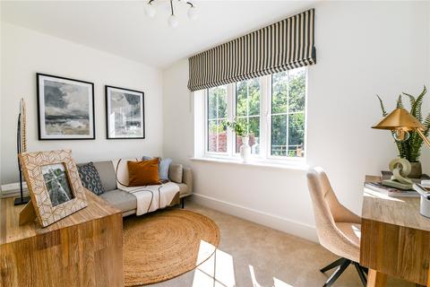 4 bedroom detached house for sale, Danes Park, New Milton, Hampshire, BH25