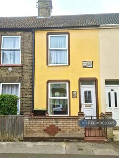 3 bedroom terraced house to rent, Avondale Road, Lowestoft, NR32