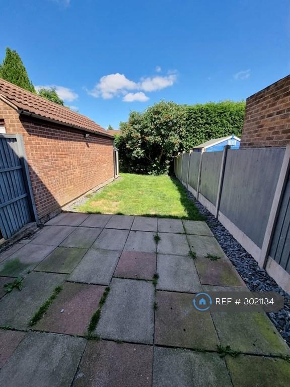House in Arnold, Nottingham - View 4