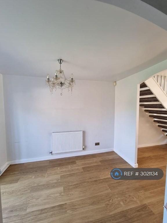 House in Arnold, Nottingham - View 5