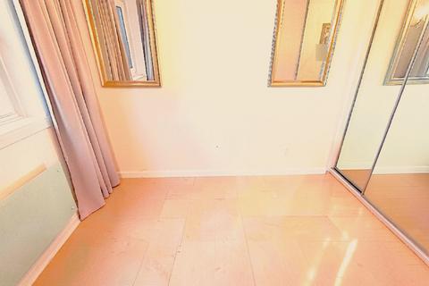 2 bedroom apartment to rent, Nethan Gate, Hamilton, ML3