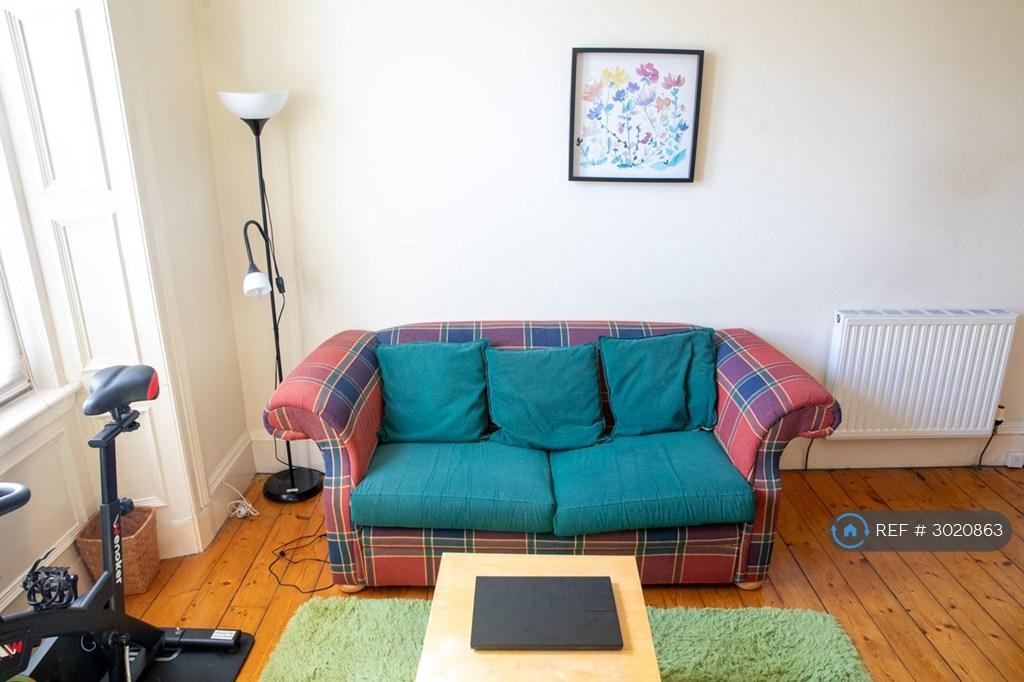 Apartment in Edinburgh - More
