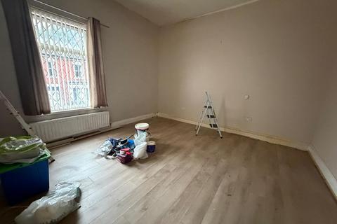 undefined, Lodge Lane, Hyde, SK14