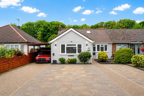 3 bedroom bungalow for sale, Jenkins Avenue, Bricket Wood, St. Albans