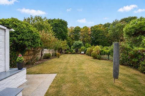 3 bedroom bungalow for sale, Jenkins Avenue, Bricket Wood, St. Albans