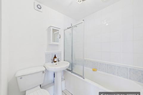 2 bedroom flat for sale, Kirkwood Drive, Newcastle Upon Tyne, NE3
