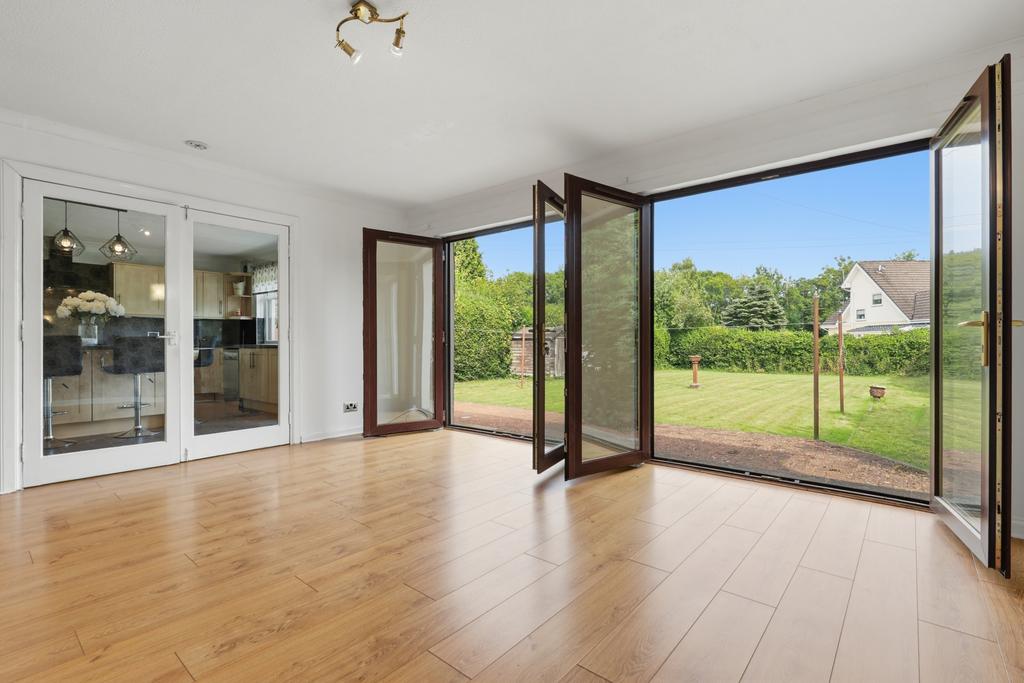 House in Wishaw - View 4
