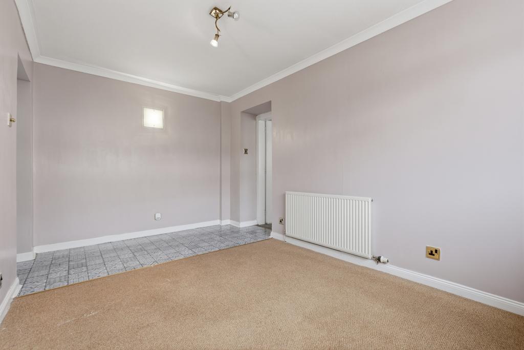 House in Wishaw - More