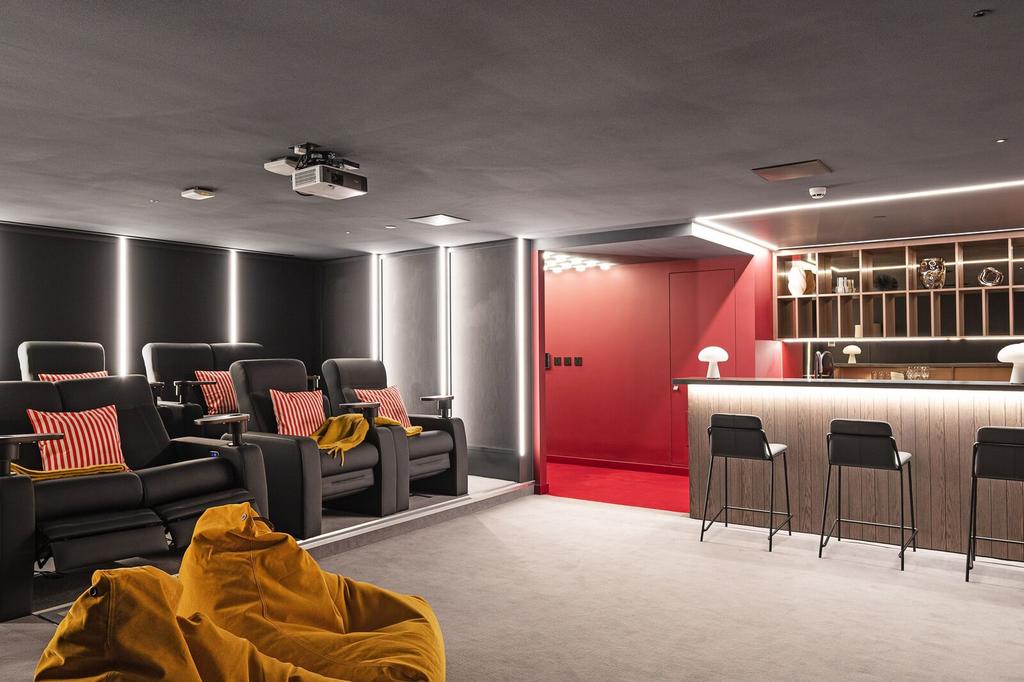 Apartment in London - View 2