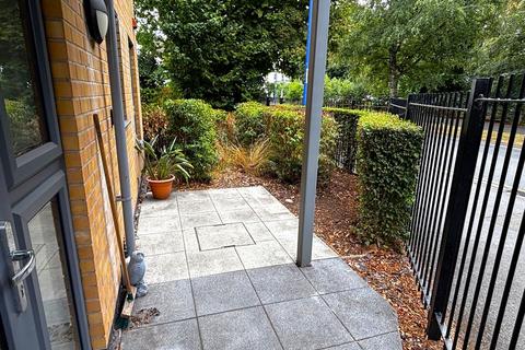 1 bedroom retirement property for sale, Tudor Street, Abergavenny