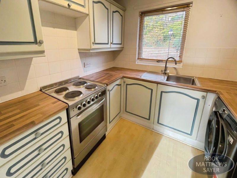 Apartment in Newcastle Upon Tyne - View 2