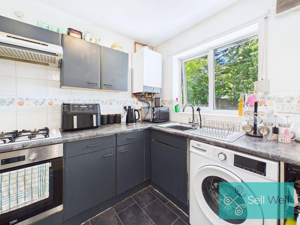 House in Salford, Greater Manchester - View 4