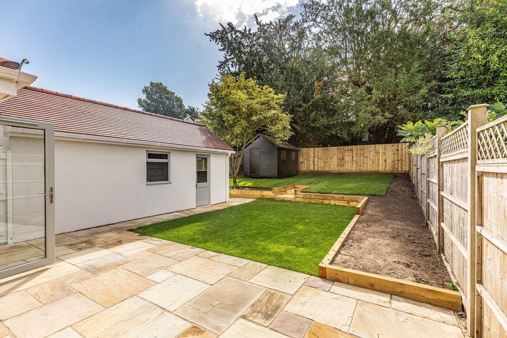 House in Tuckton - View 3