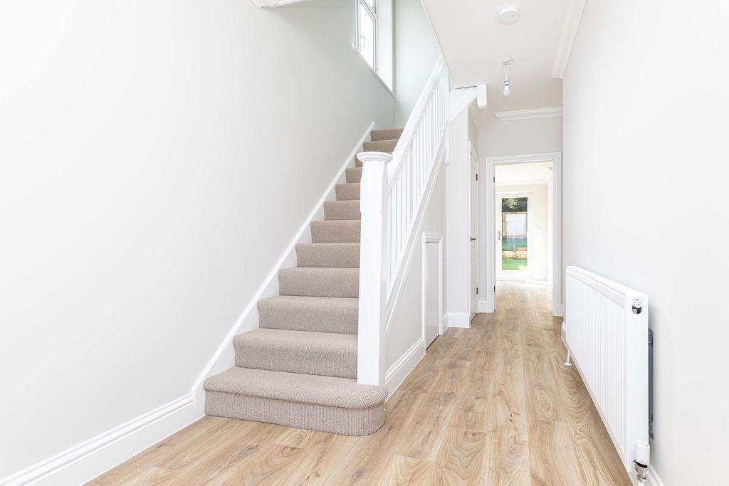 House in Tuckton - View 5