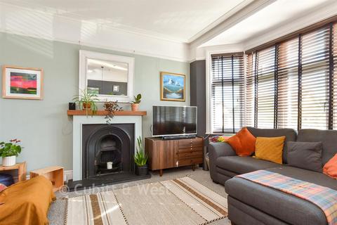 2 bedroom flat for sale, 5 Harrow Road, Worthing BN11