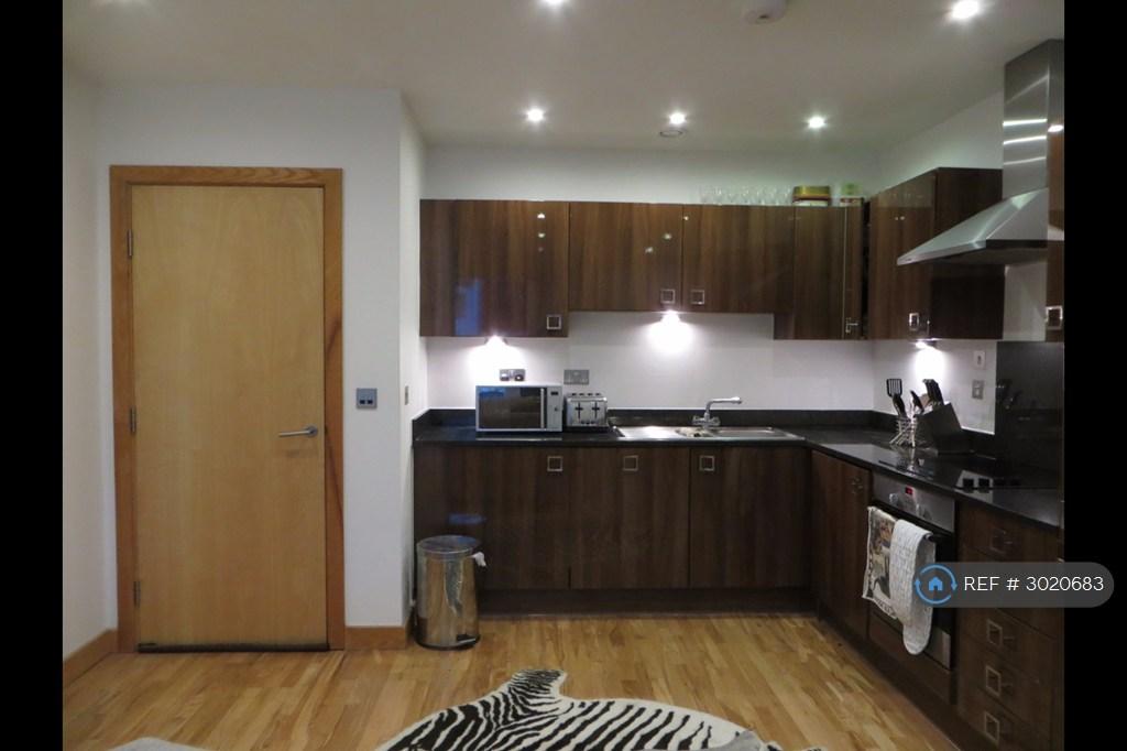 Apartment in London - View 5