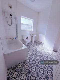 2 bedroom terraced house to rent, Park Road, Ilkeston, DE7