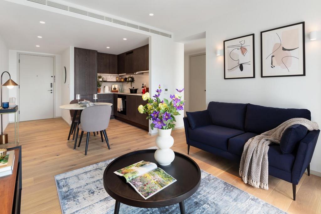 Apartment in London - View 2