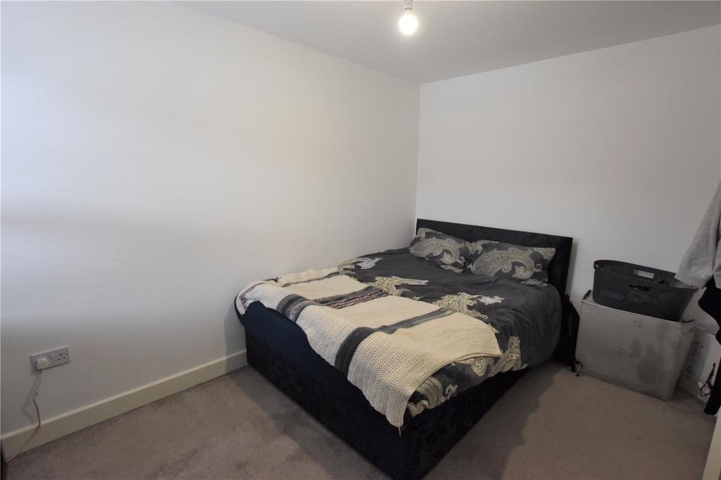 Apartment in Kenley - View 4