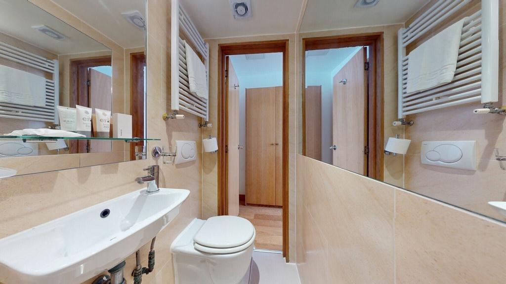 Apartment in London - View 3
