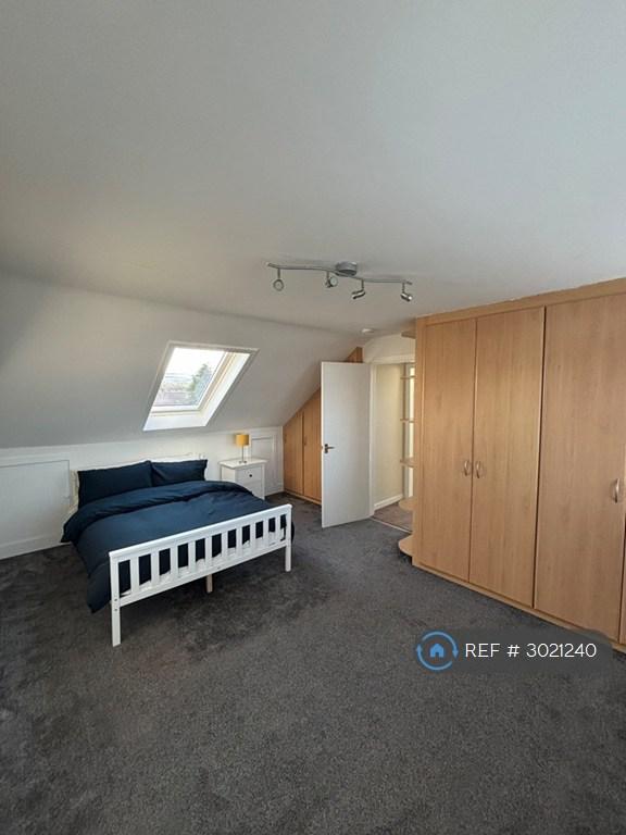 Apartment in Edinburgh - View 3