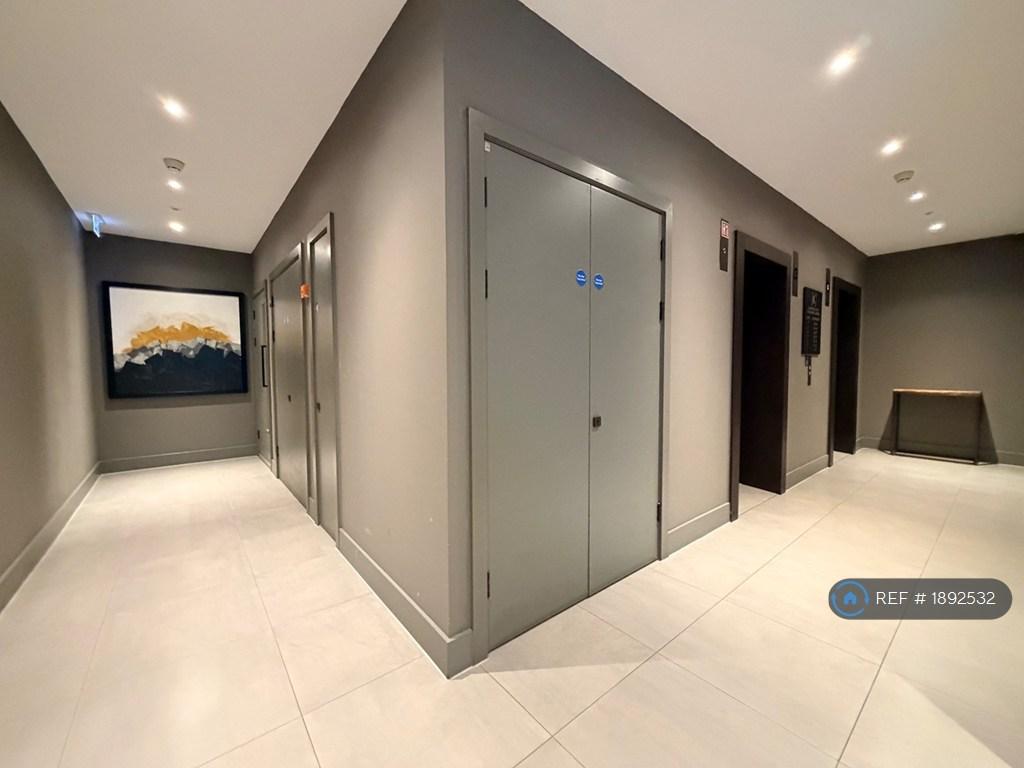 Apartment in London - View 3