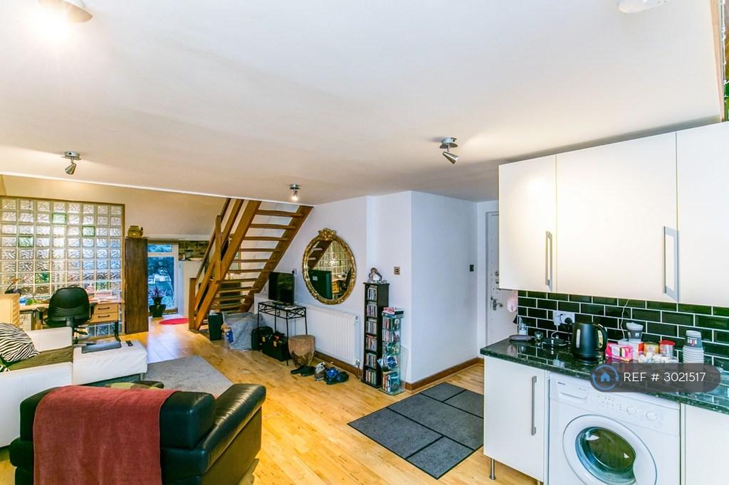 Apartment in London - View 4
