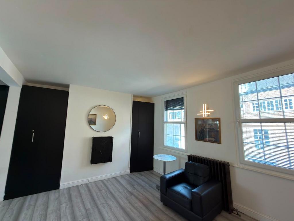 Apartment in Nottingham - View 2