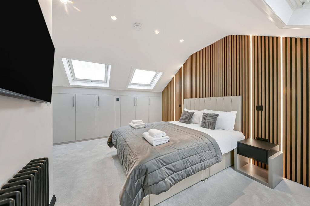 House in London - More