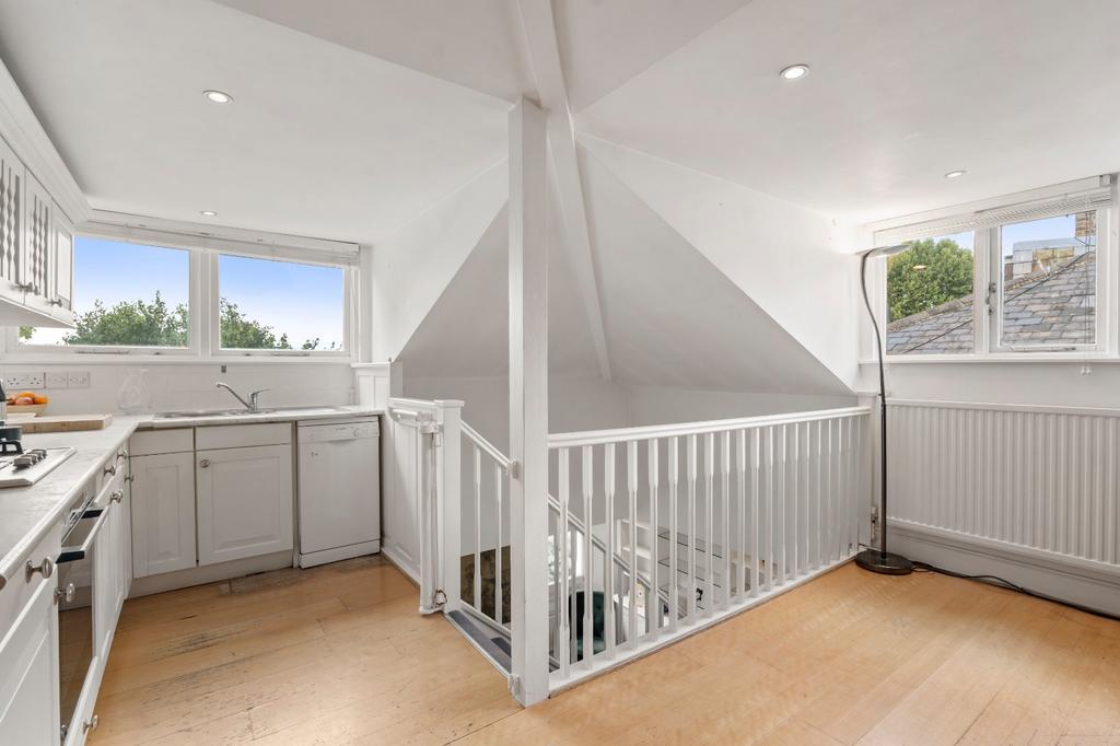 Apartment in London - More