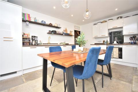3 bedroom semi-detached house for sale, Brander Road, Leeds, West Yorkshire