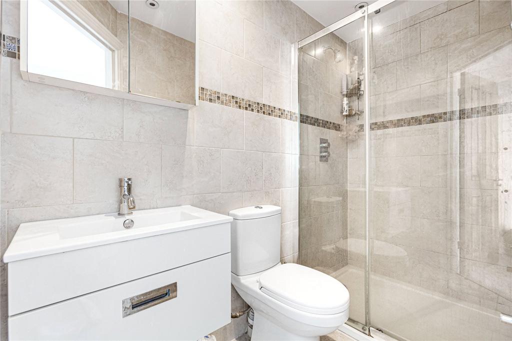 Apartment in London, Falcon Estate, Clapham Junction - More