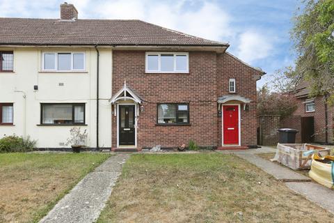 2 bedroom ground floor flat for sale, St. Nicholas Avenue, Gosport